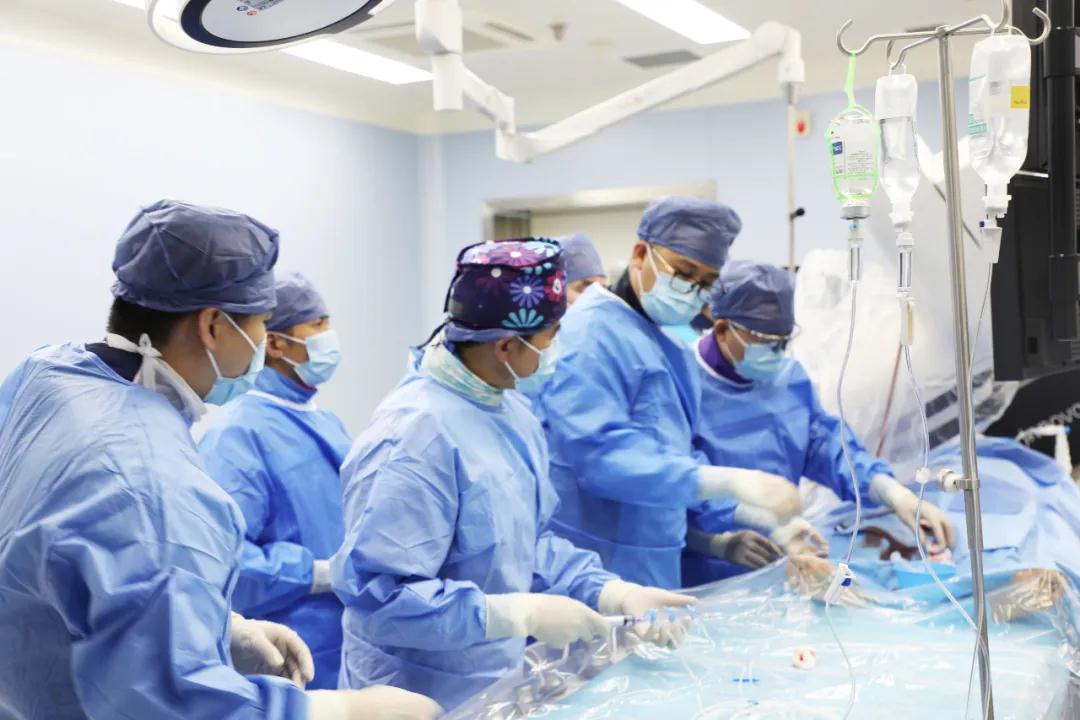 兩場直播愛你在“心”里，數(shù)萬人受益