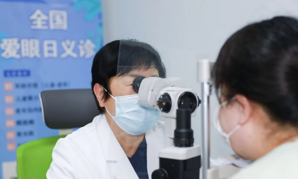 全國愛眼日|多數(shù)人躲不過的眼疾，究竟該怎么治？