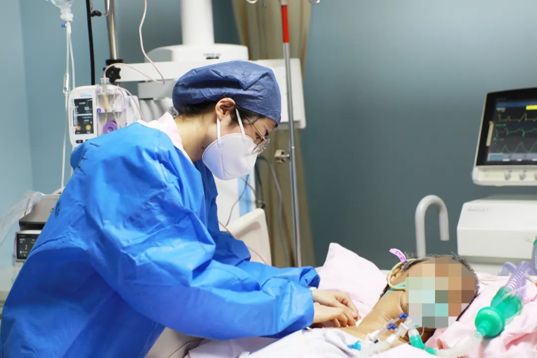 征衣不解，堅若磐石——致敬堅守2022最后一班崗的你們