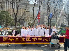 學雷鋒在行動，義診助殘“送春風”